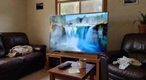 تلفزيون من تي سي ال بشاشة 75 بوصة، بدقة 4K، موديل 75T8B photo review